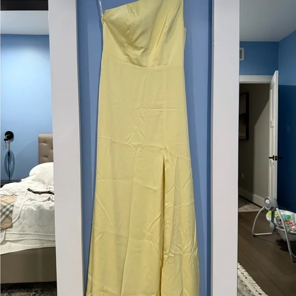 Birdey Grey Kira Matte Satin Dress - Lemon Sorbet
M - Picture 6 of 8